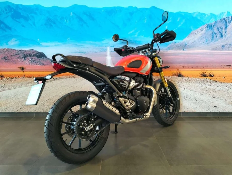 Triumph Scrambler 400 X - Triumph Centurion