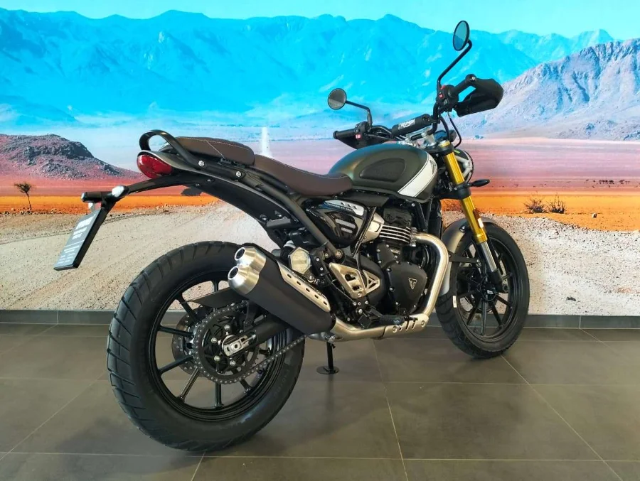 Triumph Scrambler 400 X - Triumph Centurion