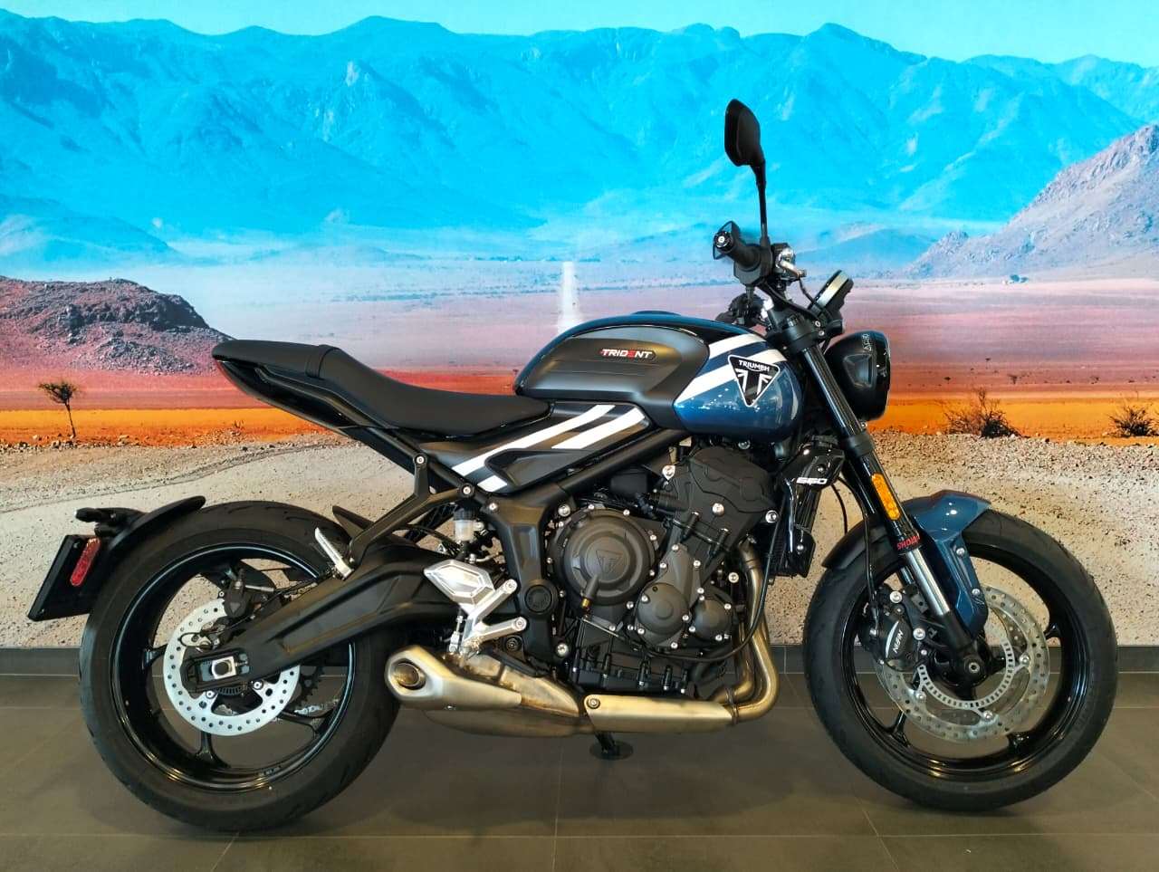 Triumph Trident 660