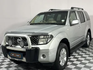 Used 2006 Nissan Pathfinder 2.5dCi LE