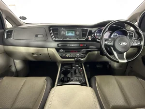 Used 2016 Kia Grand Sedona 2.2CRDi SXL Used 2016 Kia Grand Sedona 2.2CRDi SXL
