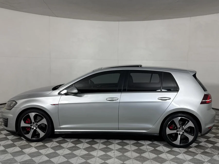Used 2015 Volkswagen Golf GTI Performance auto - WeBuyCars JHB South Used 2015 Volkswagen Golf GTI Performance auto - WeBuyCars JHB South