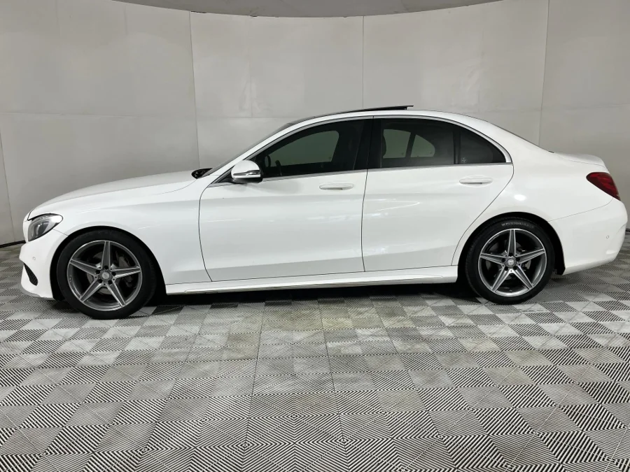 Used 2017 Mercedes-Benz C-Class C200 AMG Line auto - WeBuyCars The Dome Used 2017 Mercedes-Benz C-Class C200 AMG Line auto - WeBuyCars The Dome