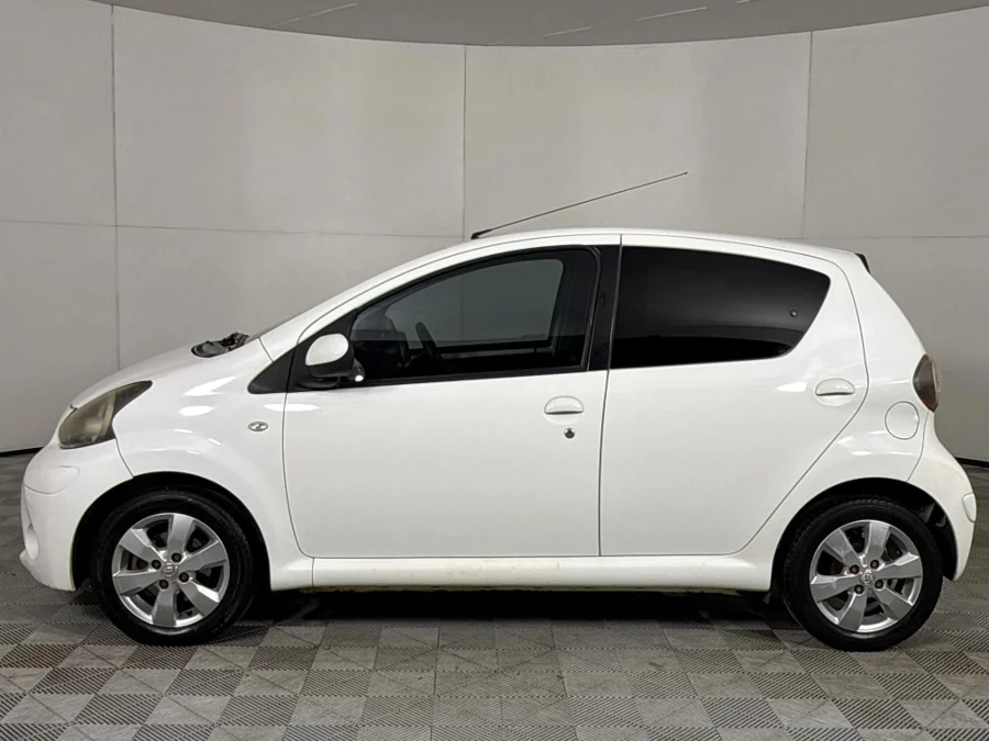 Used 2012 Toyota Aygo 1.0 Wild - WeBuyCars Polokwane Used 2012 Toyota Aygo 1.0 Wild - WeBuyCars Polokwane