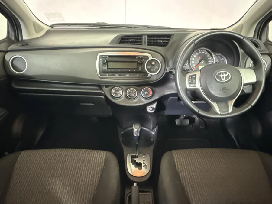 Used 2013 Toyota Yaris 5-door 1.3 XS auto - WeBuyCars Midstream Used 2013 Toyota Yaris 5-door 1.3 XS auto - WeBuyCars Midstream