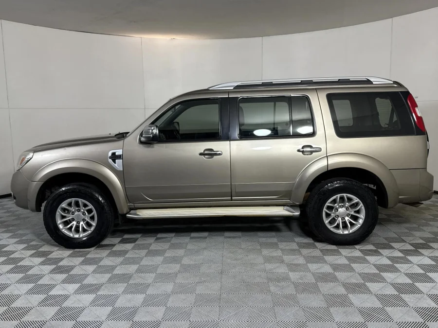 Used 2013 Ford Everest 3.0TDCi 4x4 LTD - WeBuyCars Midstream Used 2013 Ford Everest 3.0TDCi 4x4 LTD - WeBuyCars Midstream