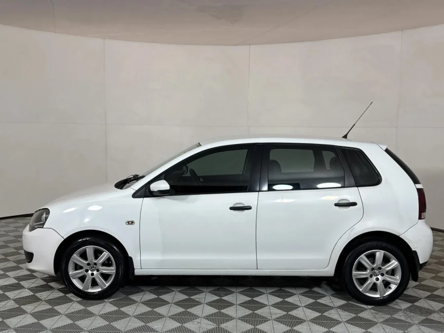 Used 2017 Volkswagen Polo Vivo hatch 1.4 Trendline - WeBuyCars JHB South Used 2017 Volkswagen Polo Vivo hatch 1.4 Trendline - WeBuyCars JHB South