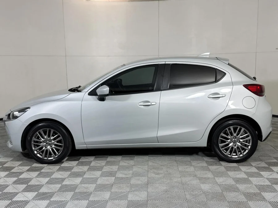 Used 2021 Mazda Mazda2 1.5 Individual auto - WeBuyCars Midstream Used 2021 Mazda Mazda2 1.5 Individual auto - WeBuyCars Midstream