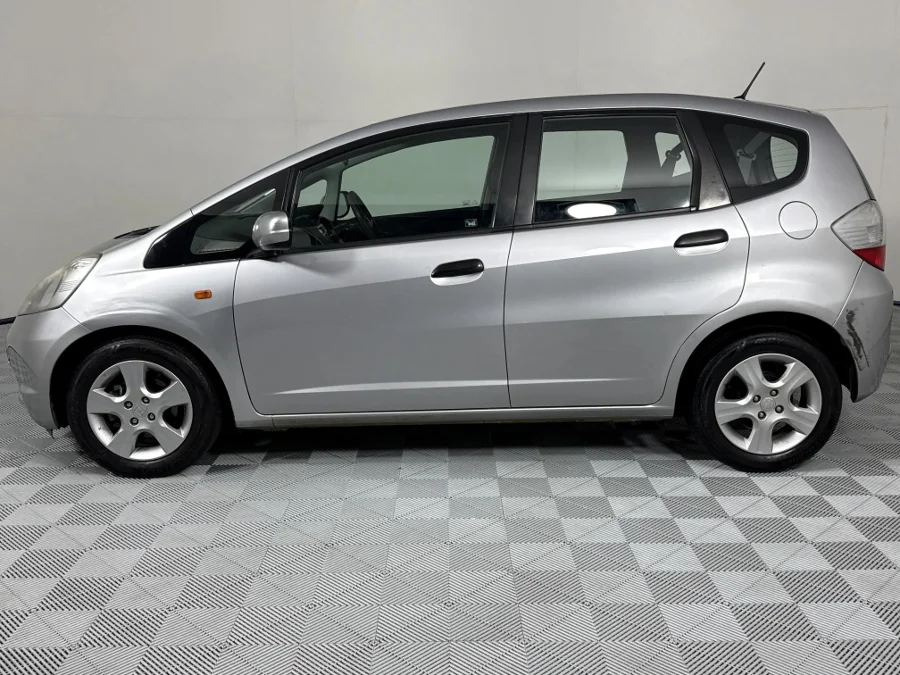 Used 2011 Honda Jazz 1.4 LX automatic - WeBuyCars Vereeniging Used 2011 Honda Jazz 1.4 LX automatic - WeBuyCars Vereeniging