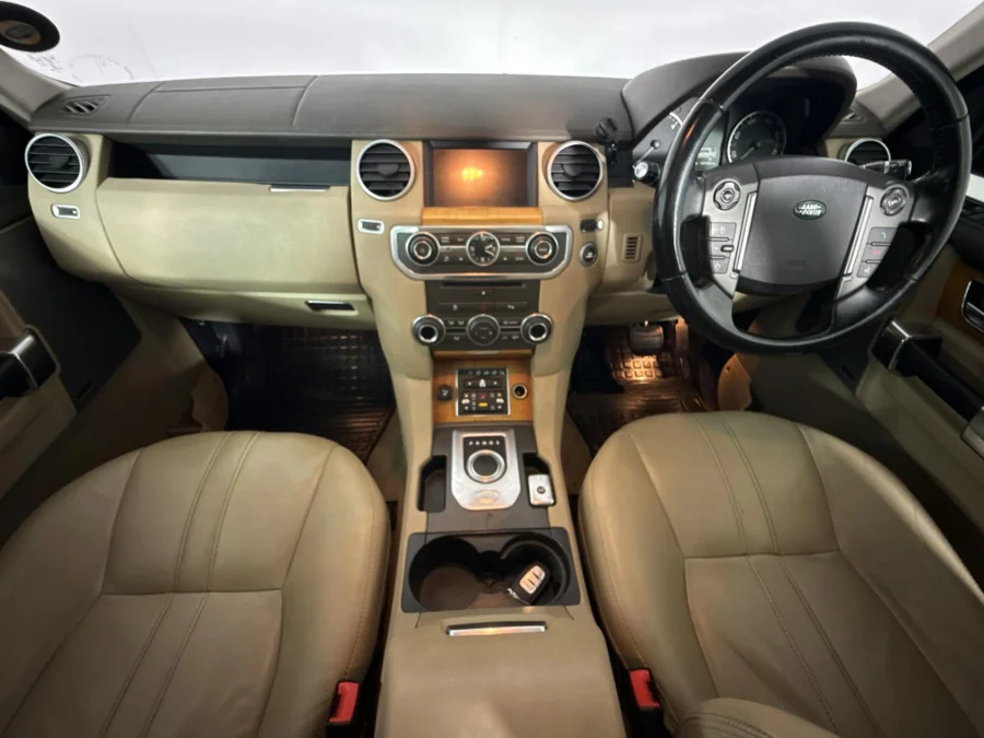 Used 2014 Land Rover Discovery SDV6 SE - WeBuyCars Lansdowne Used 2014 Land Rover Discovery SDV6 SE - WeBuyCars Lansdowne