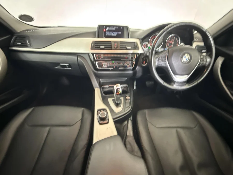 Used 2016 BMW 3 Series 318i auto - WeBuyCars JHB South