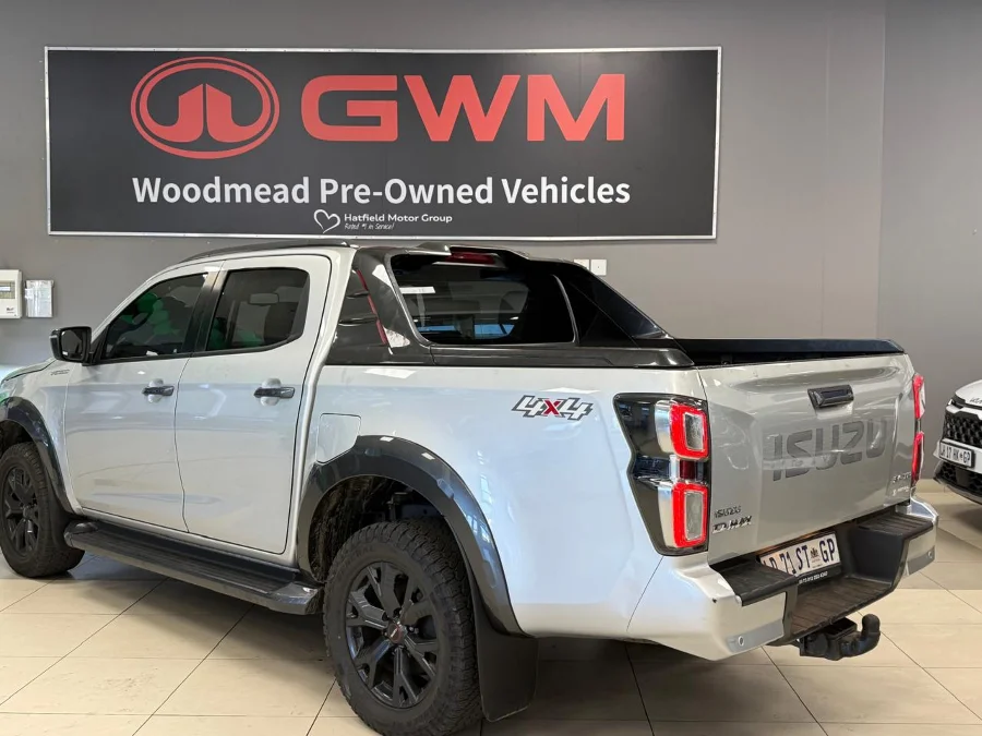 Used 2024 Isuzu D-Max 3.0TD double cab V-Cross 4x4 - GWM Haval Woodmead Used 2024 Isuzu D-Max 3.0TD double cab V-Cross 4x4 - GWM Haval Woodmead