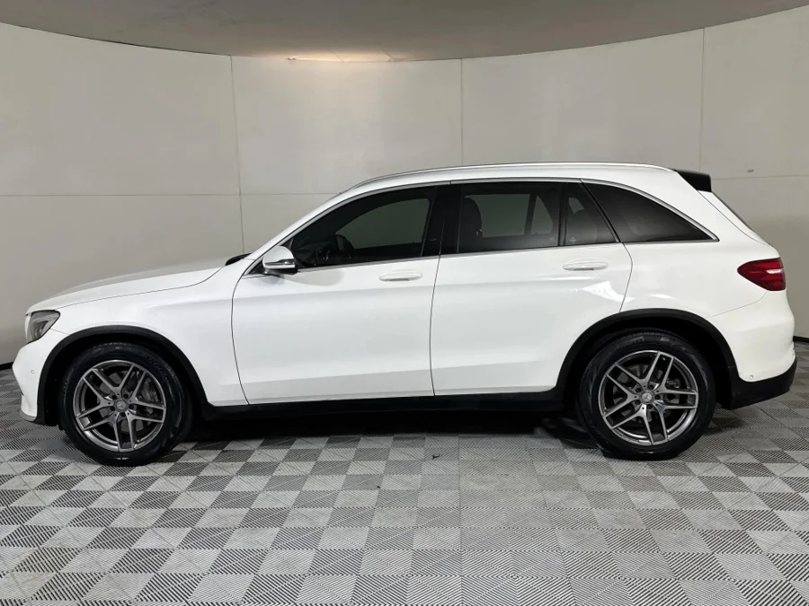 Used 2016 Mercedes-Benz GLC 220d 4Matic AMG Line - WeBuyCars Midstream Used 2016 Mercedes-Benz GLC 220d 4Matic AMG Line - WeBuyCars Midstream