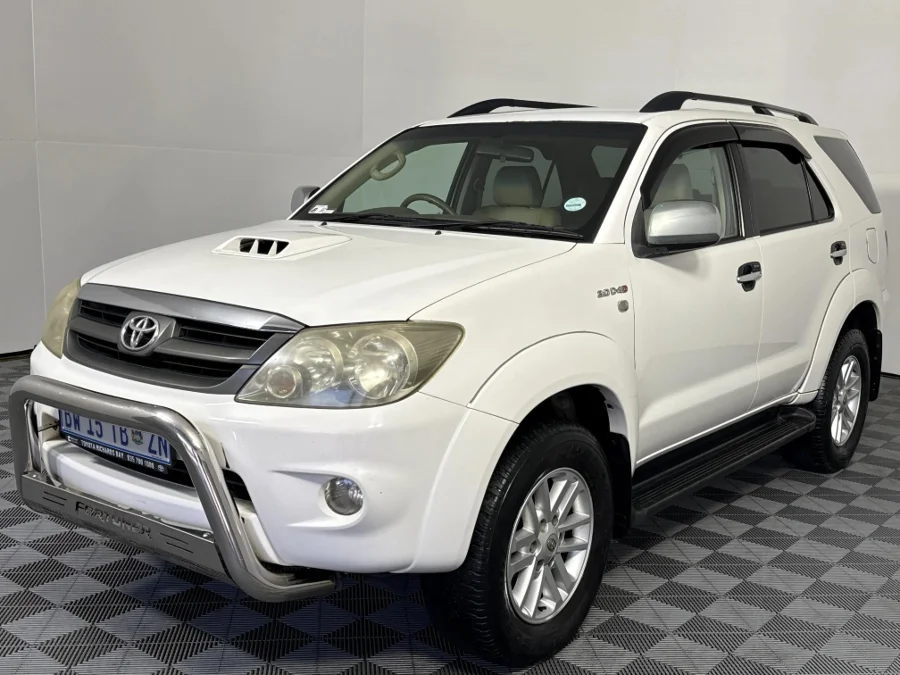 Used 2007 Toyota Fortuner 3.0D-4D - WeBuyCars Montana Used 2007 Toyota Fortuner 3.0D-4D - WeBuyCars Montana