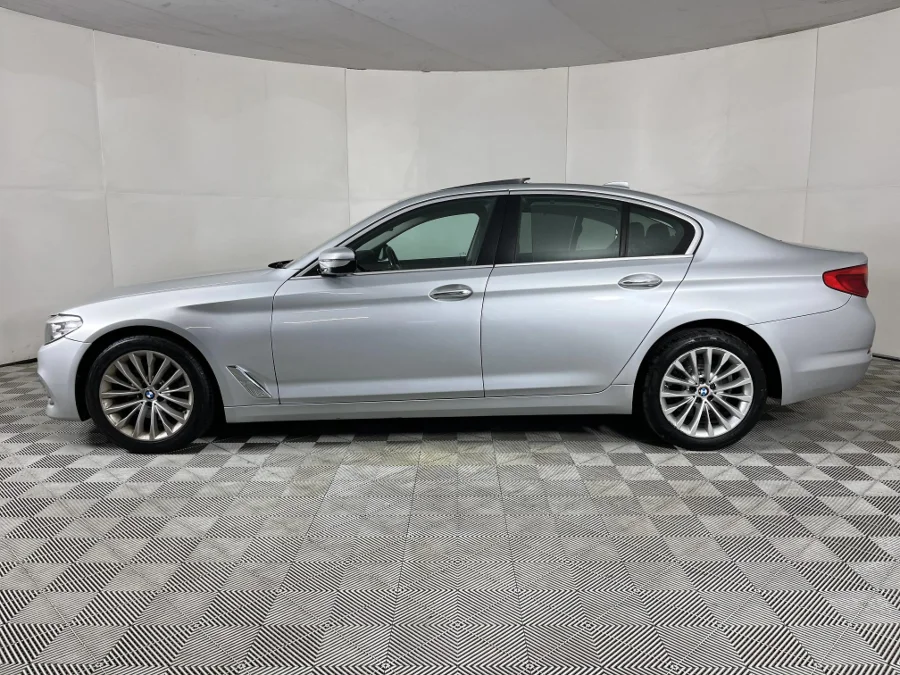 Used 2017 BMW 5 Series 520d - WeBuyCars The Dome Used 2017 BMW 5 Series 520d - WeBuyCars The Dome