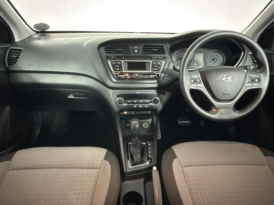 Used 2015 Hyundai i20 1.4 Fluid auto - WeBuyCars Gqeberha Used 2015 Hyundai i20 1.4 Fluid auto - WeBuyCars Gqeberha