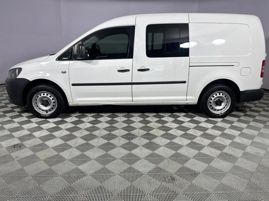 Used 2015 Volkswagen Caddy Maxi 2.0TDI crew bus 7-seat - WeBuyCars Durban Used 2015 Volkswagen Caddy Maxi 2.0TDI crew bus 7-seat - WeBuyCars Durban