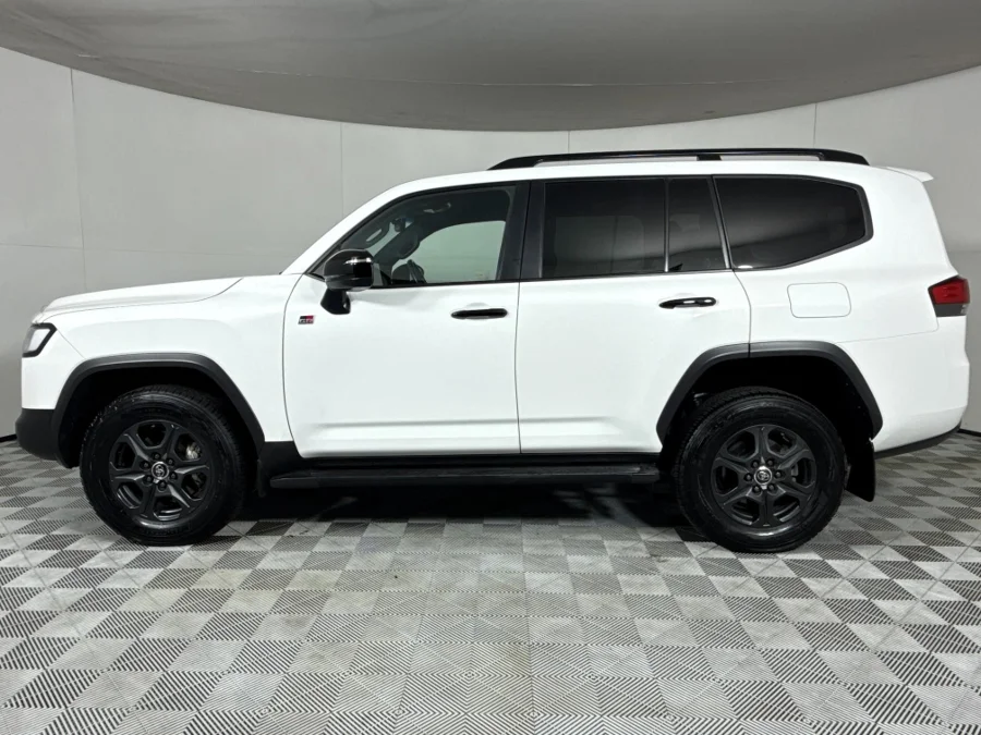 Used 2023 Toyota Land Cruiser 300 3.3D GR-Sport - WeBuyCars Riverhorse Used 2023 Toyota Land Cruiser 300 3.3D GR-Sport - WeBuyCars Riverhorse