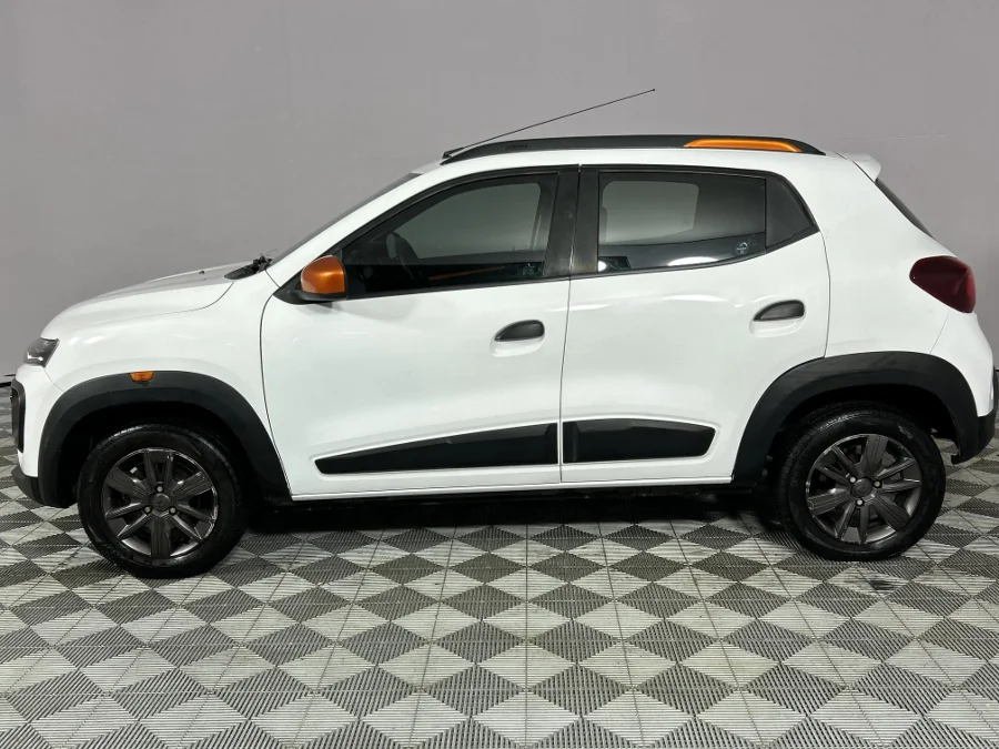 Used 2021 Renault Kwid 1.0 Climber auto - WeBuyCars Richmond Used 2021 Renault Kwid 1.0 Climber auto - WeBuyCars Richmond