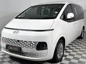 Used 2022 Hyundai Staria 2.2D Executive 9-seater