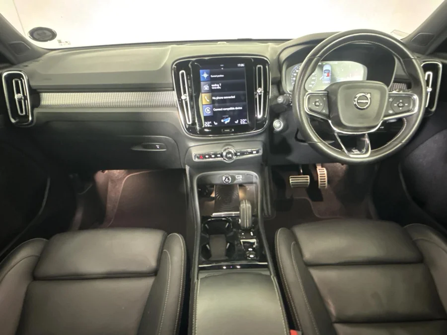 Used 2018 Volvo XC40 D4 AWD R-Design - WeBuyCars Silverlakes Used 2018 Volvo XC40 D4 AWD R-Design - WeBuyCars Silverlakes