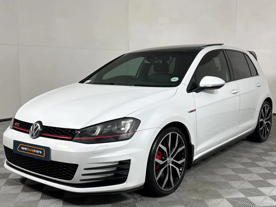 Used 2016 Volkswagen Golf GTI Performance auto - WeBuyCars JHB South Used 2016 Volkswagen Golf GTI Performance auto - WeBuyCars JHB South