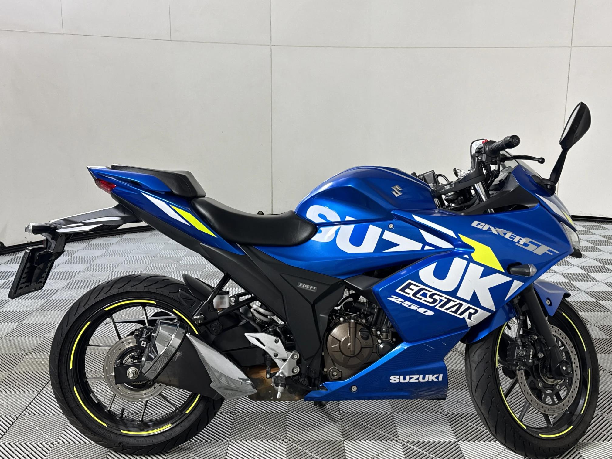 Used 2023 Suzuki GSX 250 F