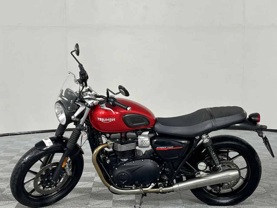 Preloaded Image 11