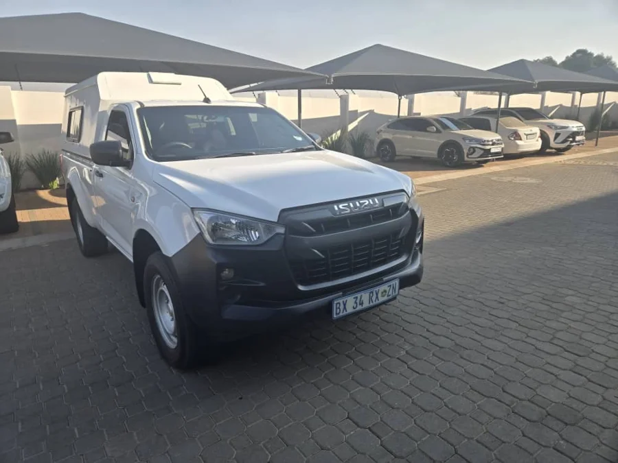 Used 2019 Isuzu KB 250D-Teq - Private Seller Used 2019 Isuzu KB 250D-Teq - Private Seller