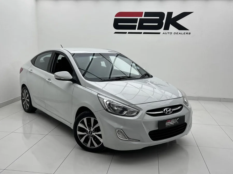 Used 2017 Hyundai Accent sedan 1.6 Fluid auto - EBK Auto Used 2017 Hyundai Accent sedan 1.6 Fluid auto - EBK Auto