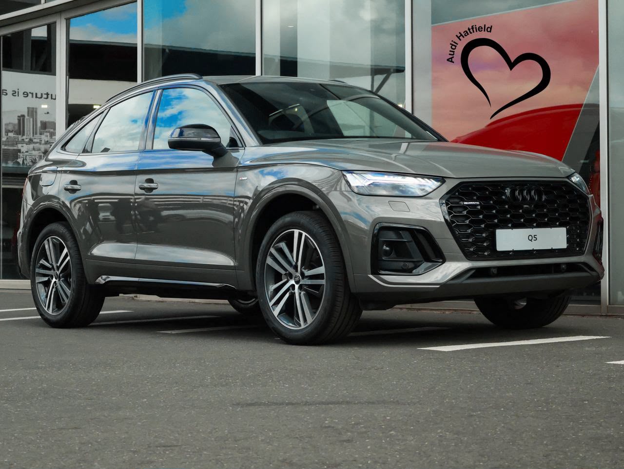 New 2026 Audi Q5 Sportback 40TDI quattro Black Edition