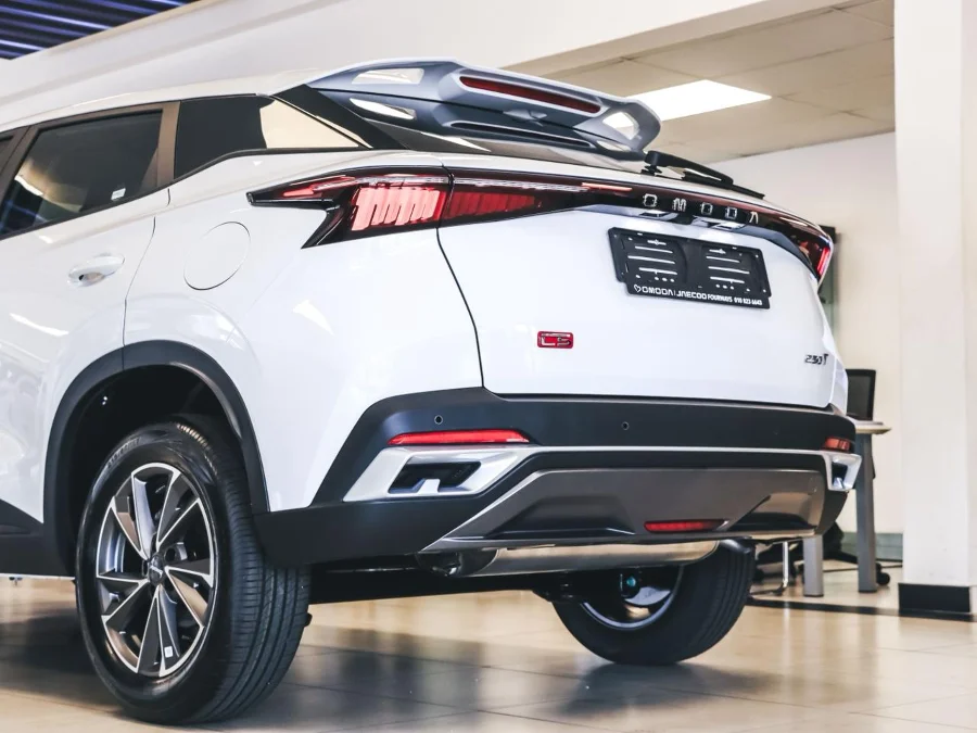 New 2026 Omoda C5 1.5T 230T Street + - Omoda Jaecoo Fourways New New 2026 Omoda C5 1.5T 230T Street + - Omoda Jaecoo Fourways New