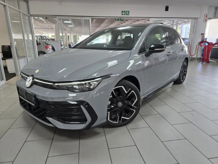 New 2026 Volkswagen Golf 1.4TSI R-Line Plus - VW Northcliff New 2026 Volkswagen Golf 1.4TSI R-Line Plus - VW Northcliff