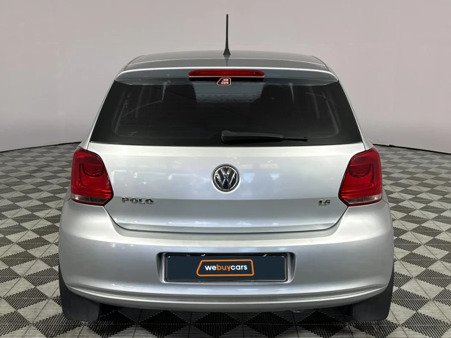 Preloaded Image 19