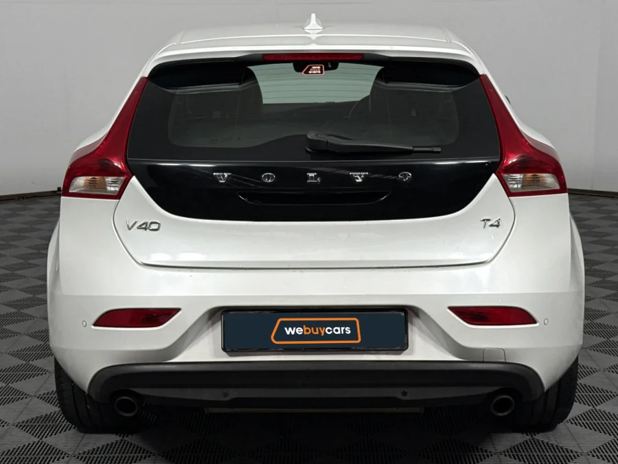 Preloaded Image 19