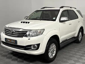 Used 2015 Toyota Fortuner 3.0D-4D 4x4 Limited auto Used 2015 Toyota Fortuner 3.0D-4D 4x4 Limited auto