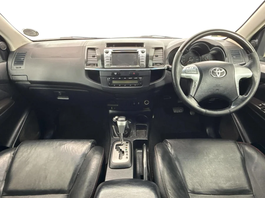 Used 2015 Toyota Fortuner 3.0D-4D 4x4 Limited auto - WeBuyCars Lansdowne Used 2015 Toyota Fortuner 3.0D-4D 4x4 Limited auto - WeBuyCars Lansdowne