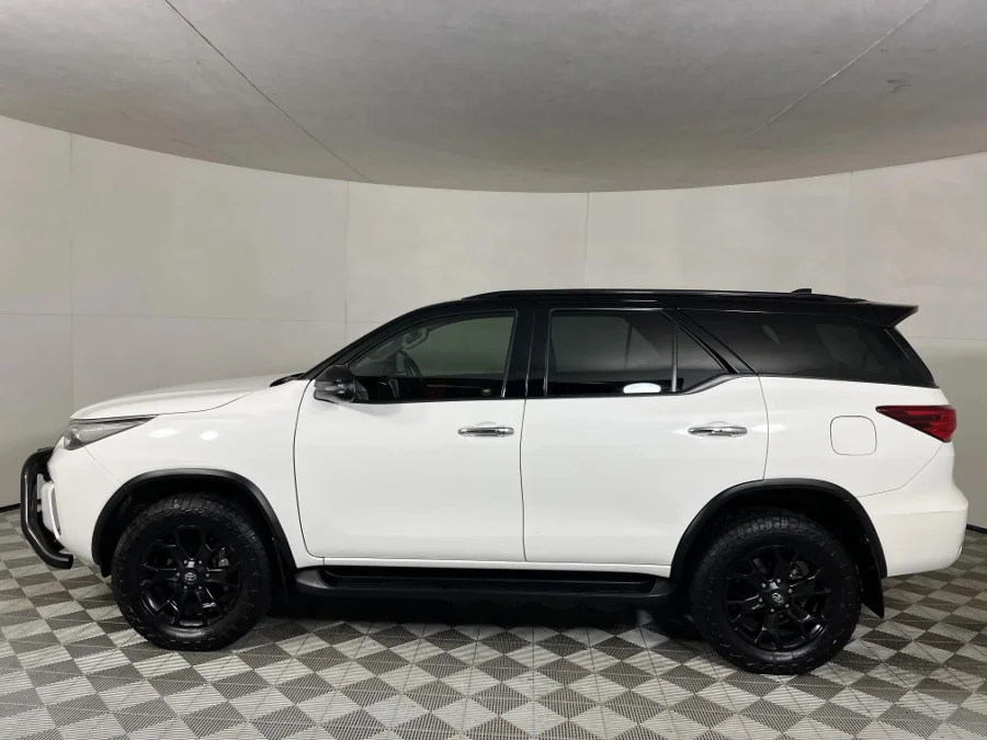Used 2020 Toyota Fortuner 2.8GD-6 4x4 Epic Black - WeBuyCars JHB South