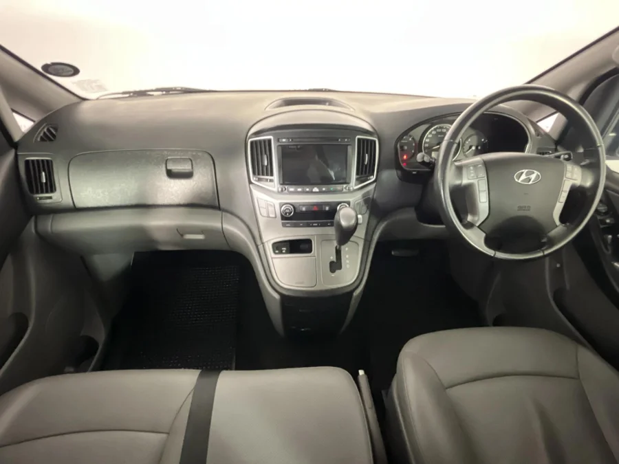 Used 2018 Hyundai H-1 2.5VGTi bus Elite 9-seater - WeBuyCars Lansdowne Used 2018 Hyundai H-1 2.5VGTi bus Elite 9-seater - WeBuyCars Lansdowne