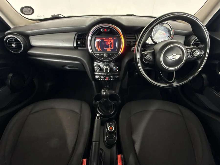 Used 2015 MINI Hatch Cooper Hatch 5-door Seven 7 - WeBuyCars Vereeniging Used 2015 MINI Hatch Cooper Hatch 5-door Seven 7 - WeBuyCars Vereeniging