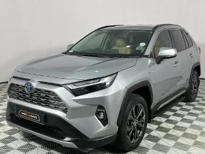 Used 2024 Toyota RAV4 2.5 Hybrid VX E-Four Used 2024 Toyota RAV4 2.5 Hybrid VX E-Four