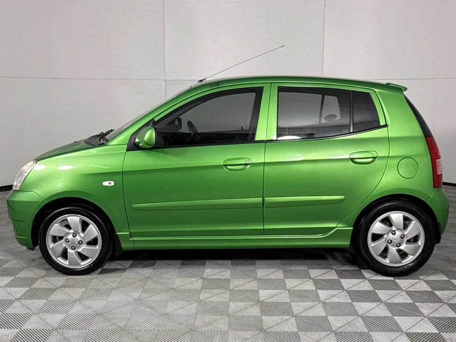 Used 2007 Kia Picanto 1.1 LX - WeBuycars East London Used 2007 Kia Picanto 1.1 LX - WeBuycars East London