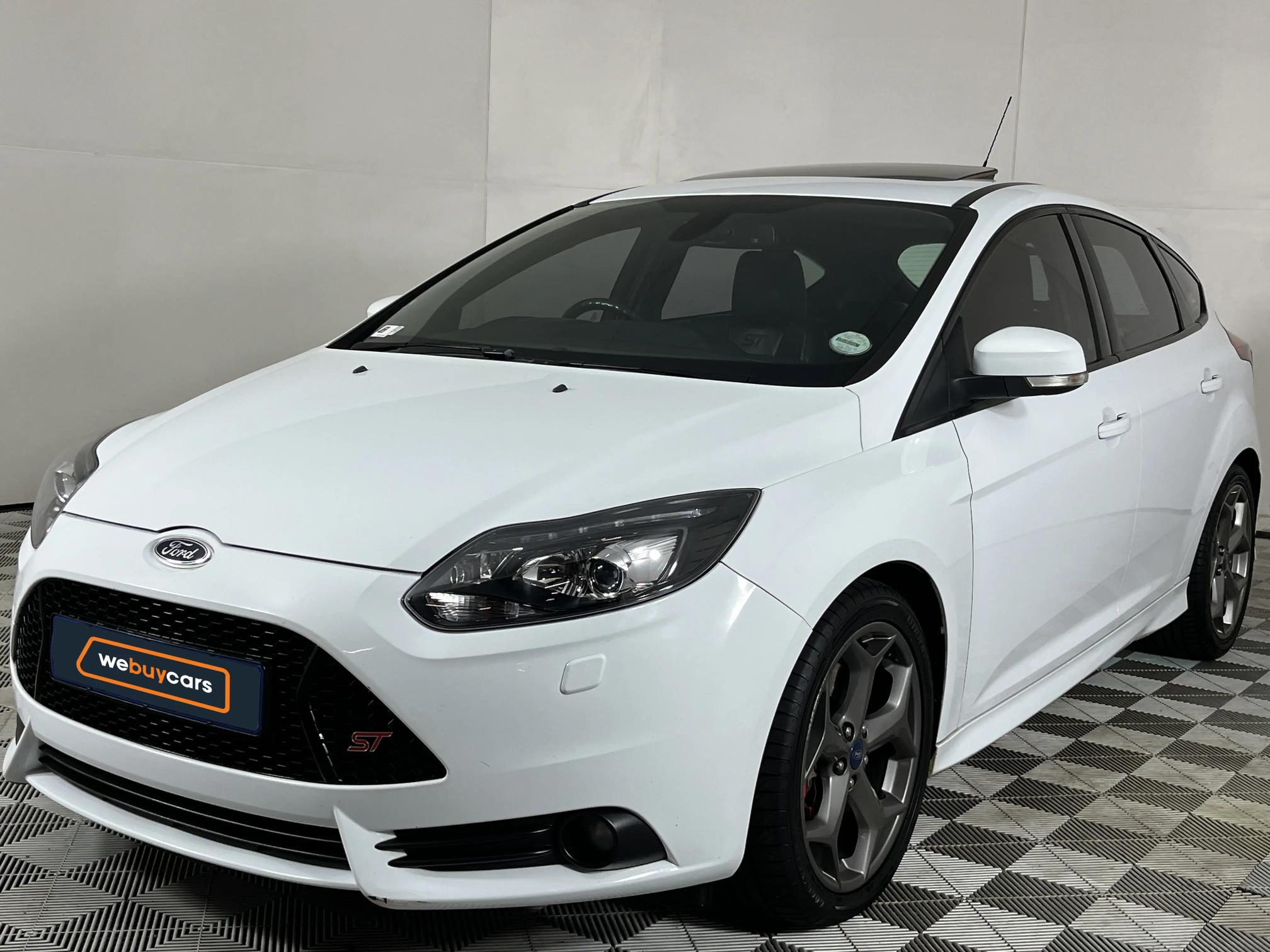 Used 2015 Ford Focus ST 3