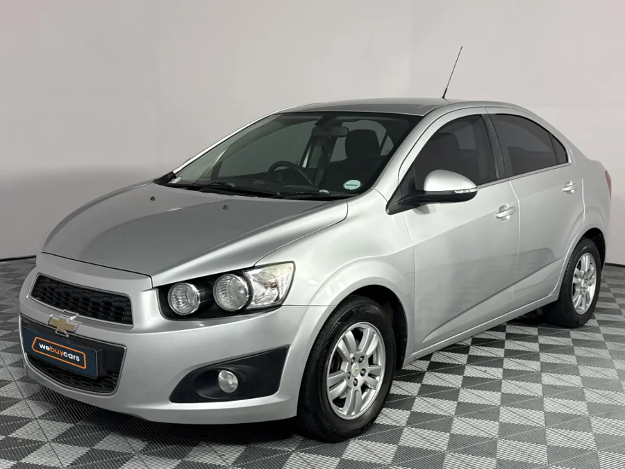 Used 2015 Chevrolet Sonic sedan 1.6 LS - WeBuyCars Lansdowne Used 2015 Chevrolet Sonic sedan 1.6 LS - WeBuyCars Lansdowne