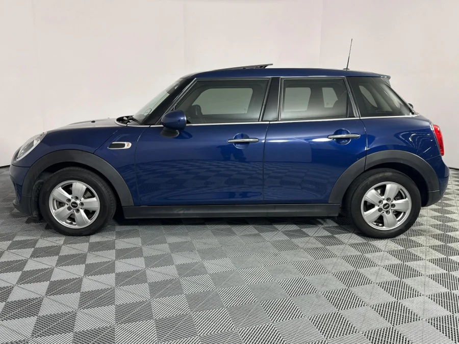Used 2016 MINI Hatch One Hatch 3-door - WeBuyCars Brackenfell Cape Town