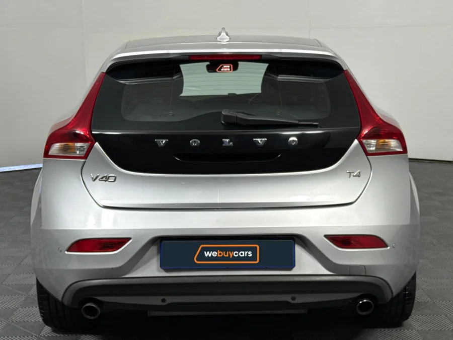 Preloaded Image 18