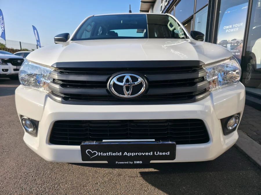 Used 2025 Toyota Hilux 2.4GD-6 double cab SR - Ford Amanzimtoti Used 2025 Toyota Hilux 2.4GD-6 double cab SR - Ford Amanzimtoti