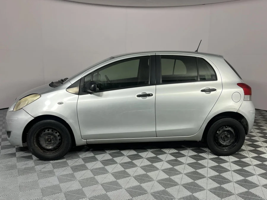 Used 2011 Toyota Yaris 5-door Zen3 S - WeBuyCars Brackenfell Cape Town Used 2011 Toyota Yaris 5-door Zen3 S - WeBuyCars Brackenfell Cape Town