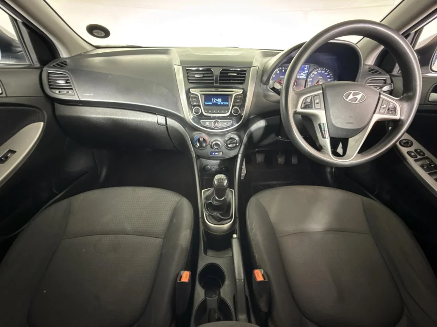 Used 2017 Hyundai Accent hatch 1.6 Fluid - WeBuyCars Riverhorse Used 2017 Hyundai Accent hatch 1.6 Fluid - WeBuyCars Riverhorse