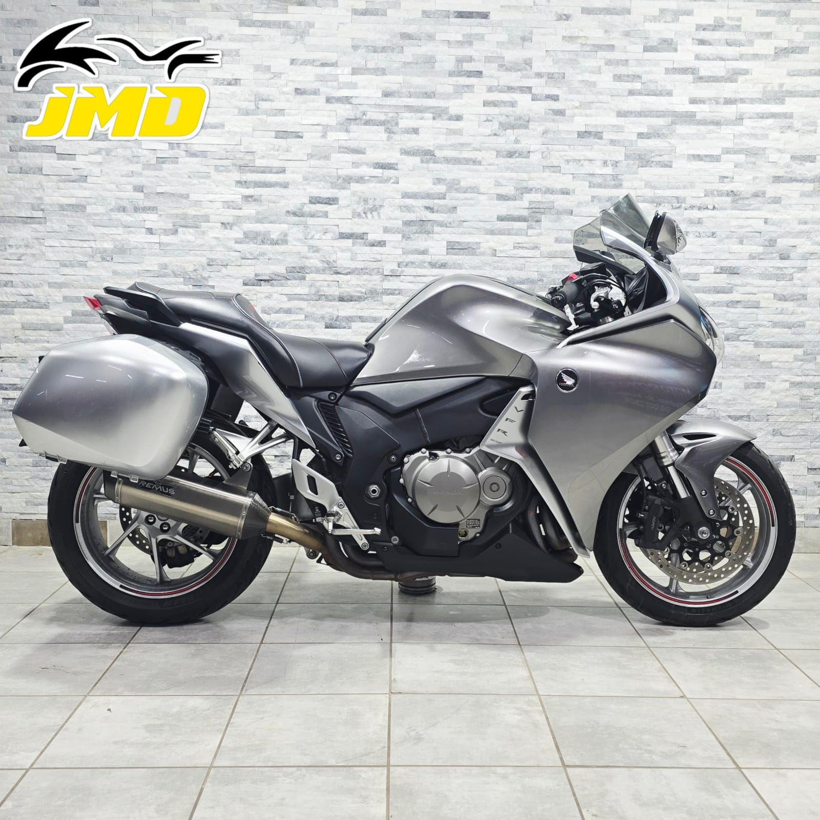 2010 HONDA VFR 1200 F